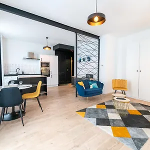 Kasa Arty - Equipe - Agreable Et Confortable Saint-Etienne (Loire)